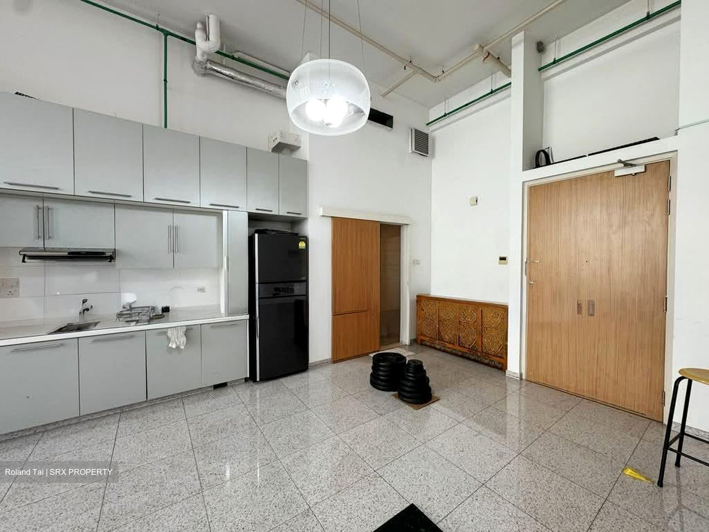 The Central (D1), Office #572598381